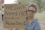 梦见坟地特斯拉在得州奥斯汀遭遇抗议活动：反对马斯克Robotaxi计划
